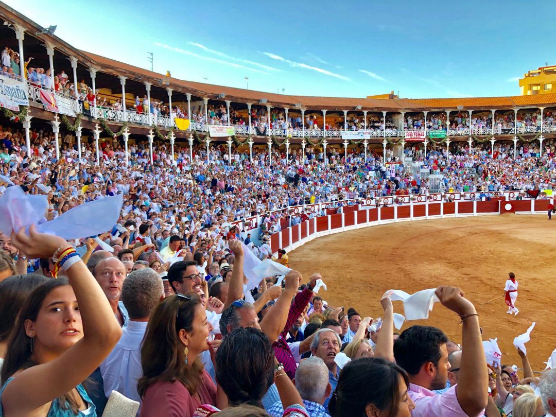 Plaza de Toros de El Bibio durante una corrida anterior a la pandemia. Plaza de Toros de El Bibio durante una corrida anterior a la pandemia.
