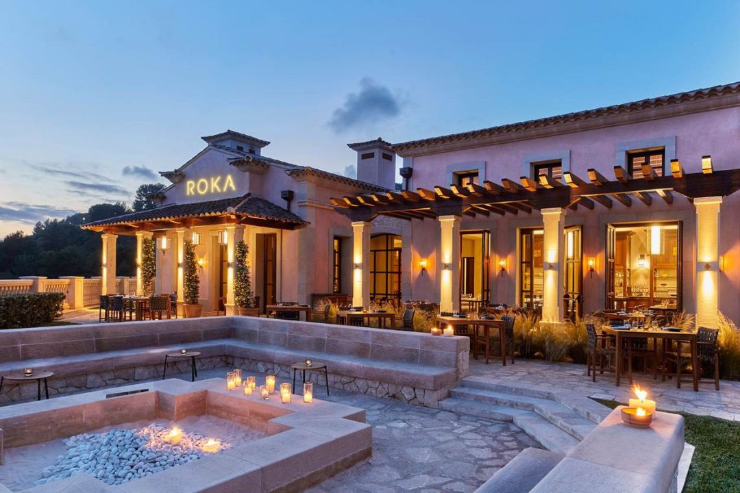 ROKA Mallorca, en Cap Vermell Grand Hotel, ya tiene fecha de apertura: el próximo 1 de julio ROKA Mallorca, en Cap Vermell Grand Hotel, ya tiene fecha de apertura: el próximo 1 de julio
