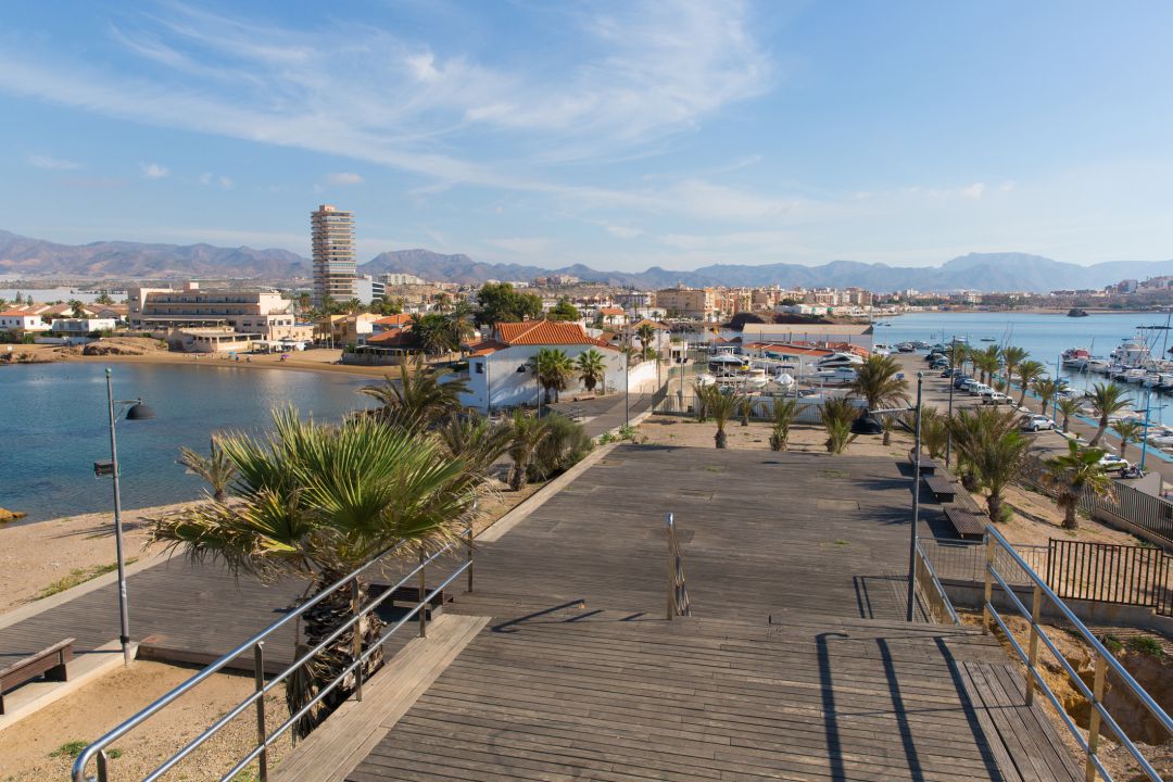 Panorámica del Puerto de Mazarrón, donde tuvo lugar el suceso que acabó con la vida de Younes Panorámica del Puerto de Mazarrón, donde tuvo lugar el suceso que acabó con la vida de Younes
