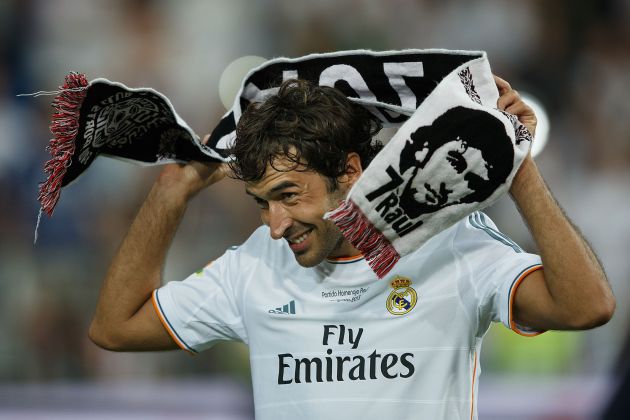 Raúl González en su partido homenaje Raúl González en su partido homenaje