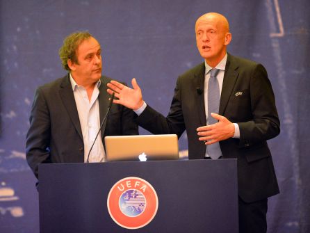Pierluigi Collina y Michel Platini Pierluigi Collina y Michel Platini