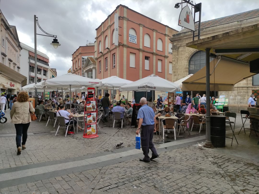 Una terraza en el centro de Jerez Una terraza en el centro de Jerez