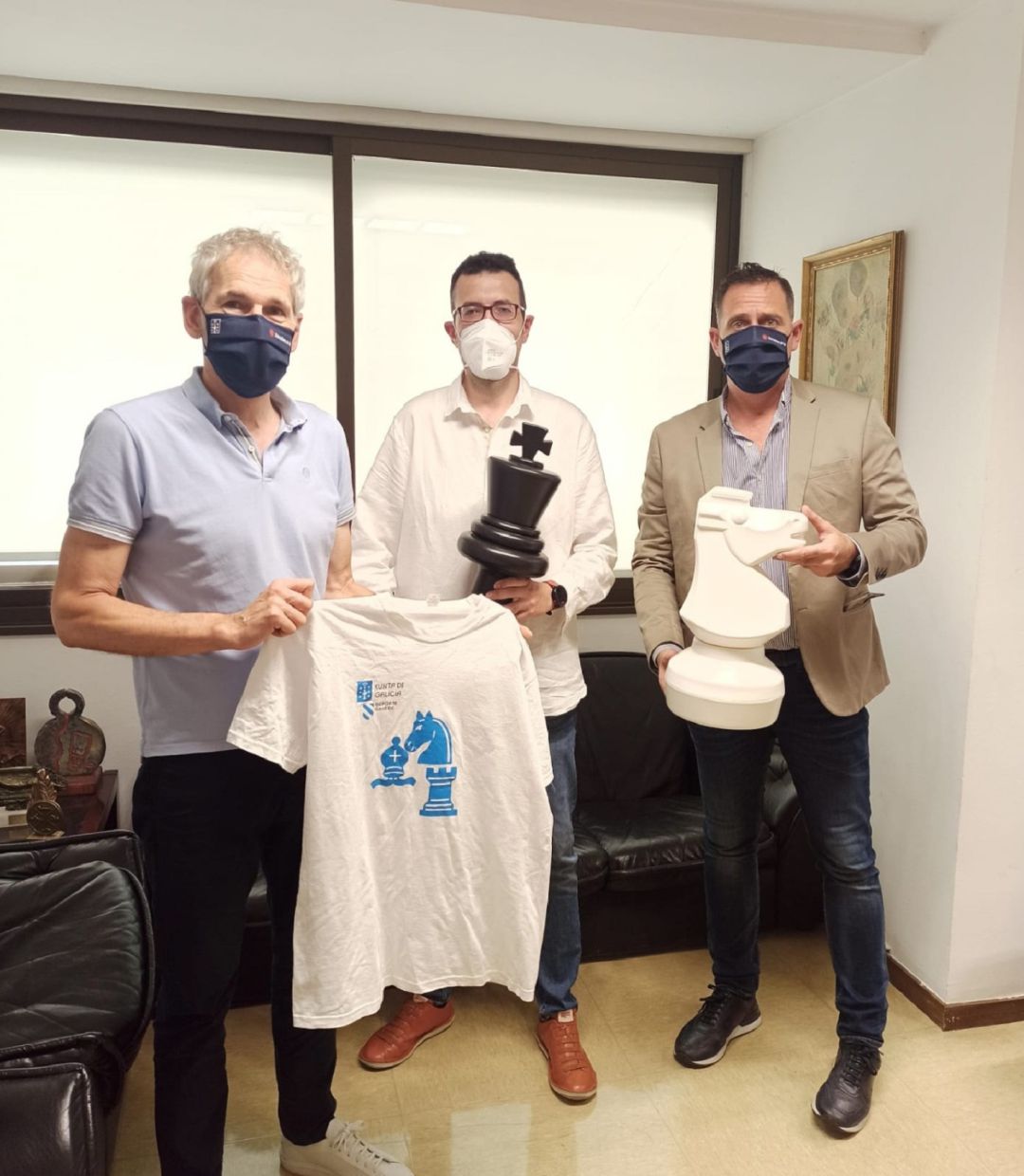 Xunta de Galicia y Club Xadrez Ourense, llevarán el ajedrez a 11.000 pupitres ourensanos Xunta de Galicia y Club Xadrez Ourense, llevarán el ajedrez a 11.000 pupitres ourensanos