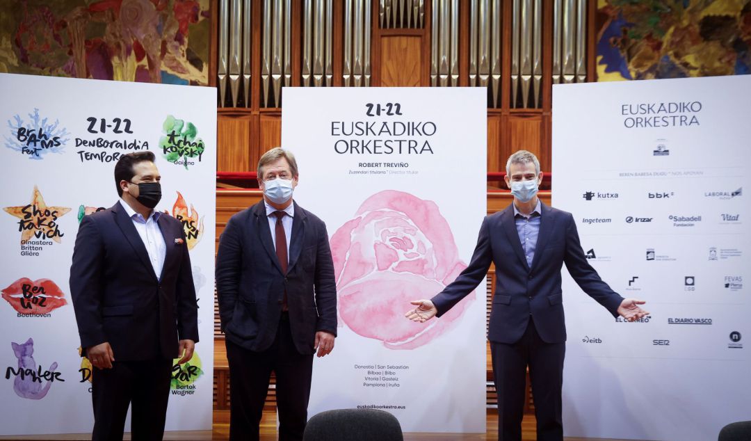 Presentación de la Temporada 21-22 con Robert Treviño, Bingen Zupiria y Oriol Roch Presentación de la Temporada 21-22 con Robert Treviño, Bingen Zupiria y Oriol Roch