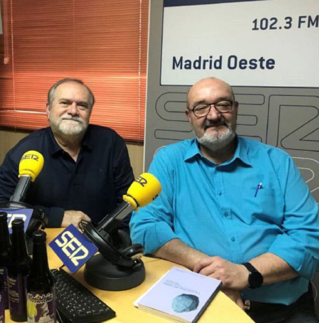 Los escritores José Luis Labad y Gonzalo Arjona Los escritores José Luis Labad y Gonzalo Arjona