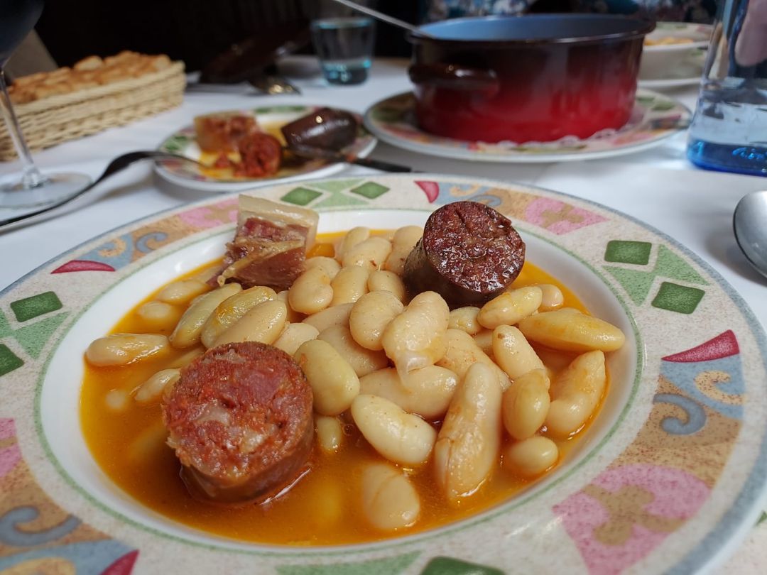La fabada de La Consistorial se ha proclamado como la mejor del mundo en 2021. La fabada de La Consistorial se ha proclamado como la mejor del mundo en 2021.