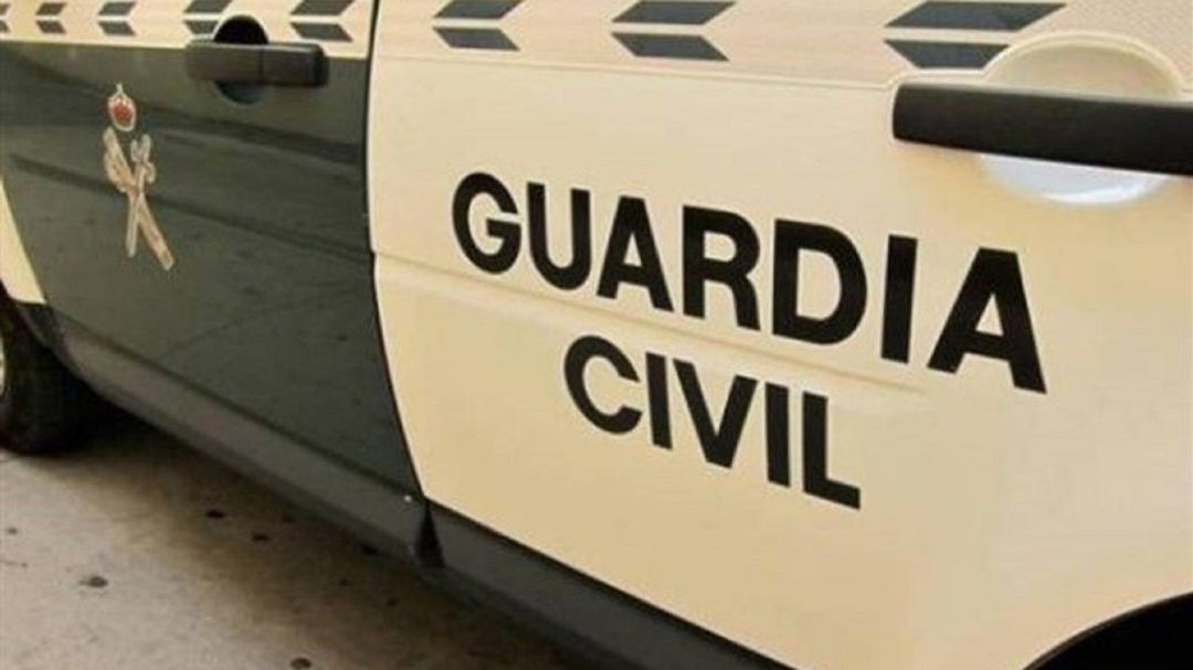 Un vehículo de Guardia Civil. Un vehículo de Guardia Civil.