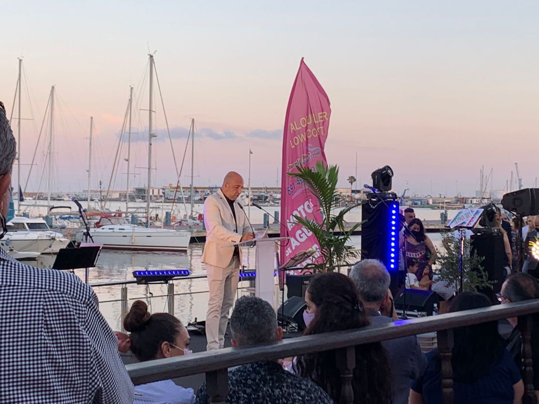 El CEO de Nuevo Puerto Azahar, Álvaro Amores, en su discurso El CEO de Nuevo Puerto Azahar, Álvaro Amores, en su discurso