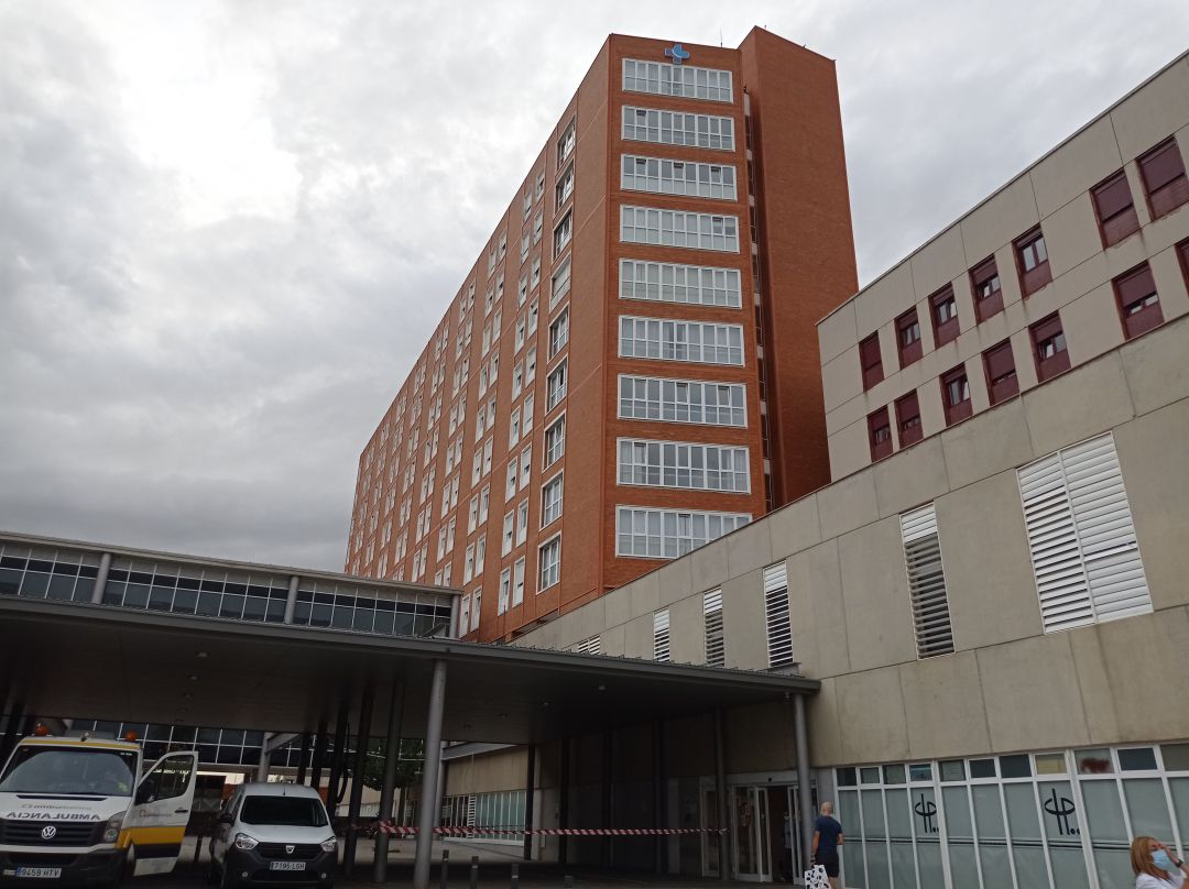 Hay más pacientes ingresados en la UCI que en planta en Palencia Hay más pacientes ingresados en la UCI que en planta en Palencia