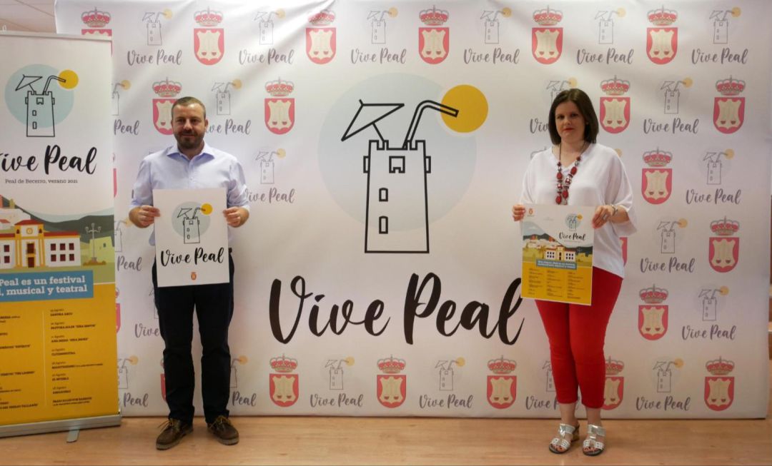 El alcalde, David Rodríguez y la concejala de cultura, Charo Cano presentan "Vive Peal" El alcalde, David Rodríguez y la concejala de cultura, Charo Cano presentan "Vive Peal"