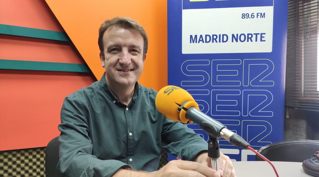 El alcalde de Tres Cantos, Jesús Moreno en los estudios de SER Madrid Norte El alcalde de Tres Cantos, Jesús Moreno en los estudios de SER Madrid Norte