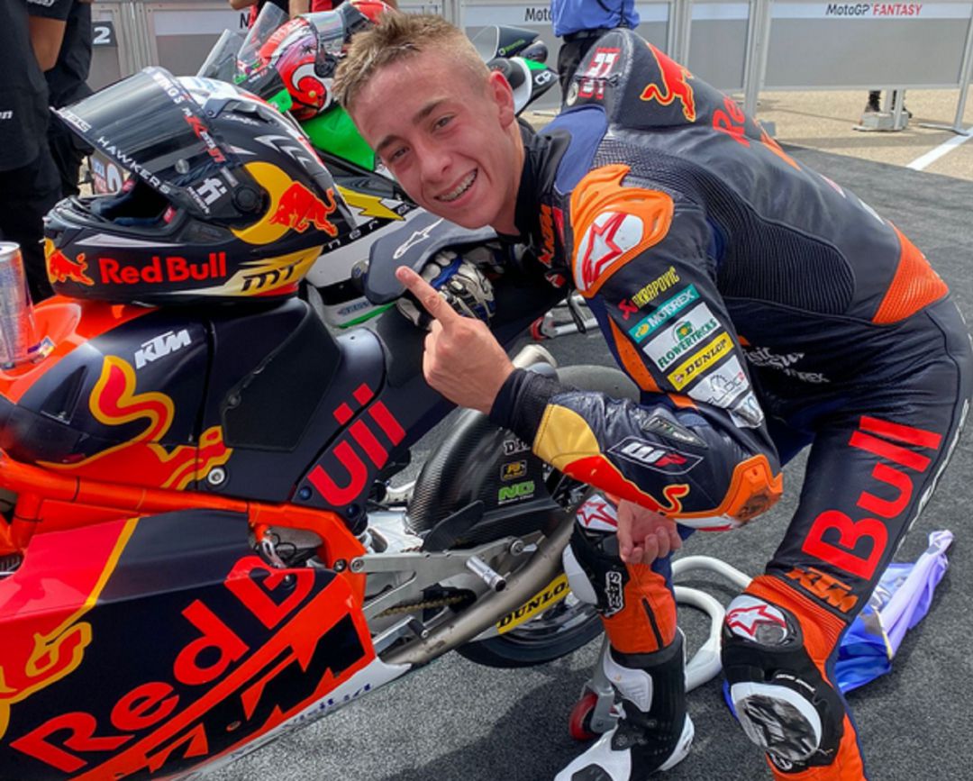 Pedro Acosta tras llevarse el GP de Alemania Pedro Acosta tras llevarse el GP de Alemania