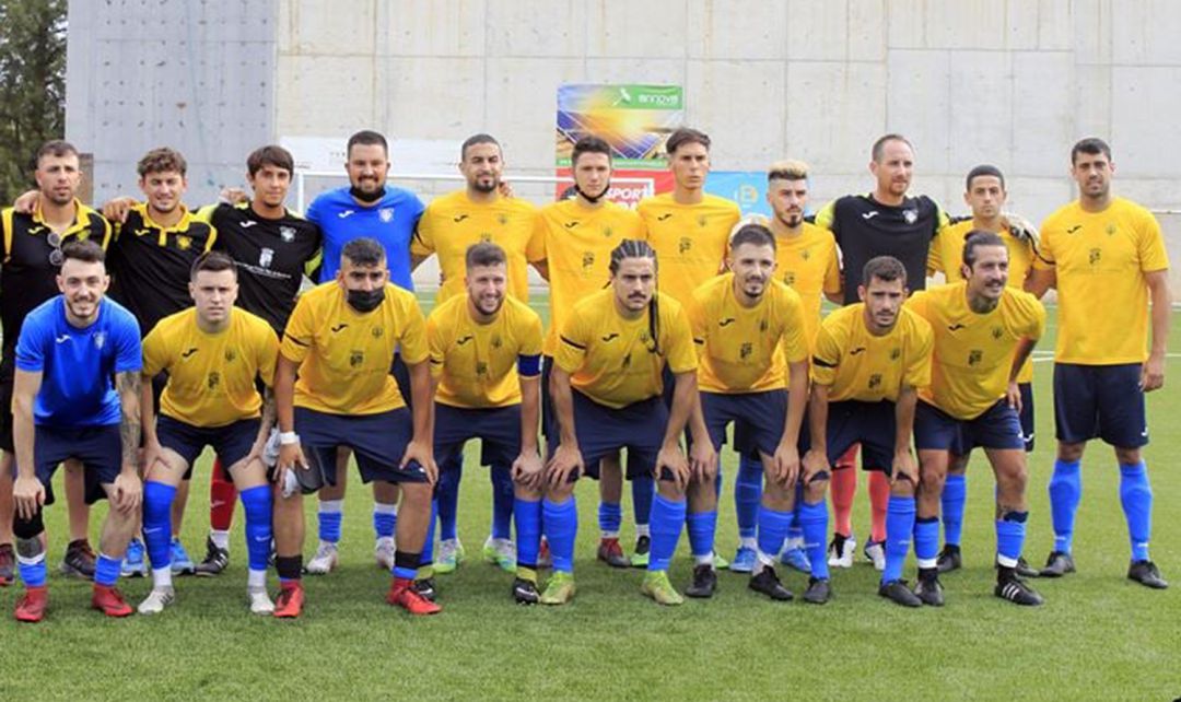 Plantilla del CF Benitachell en Orba. Plantilla del CF Benitachell en Orba.
