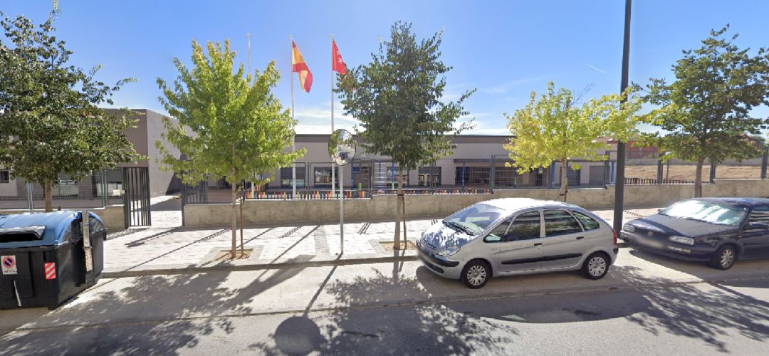 Exterior de la Escuela Infantil 'Arco Iris' de Getafe Exterior de la Escuela Infantil 'Arco Iris' de Getafe