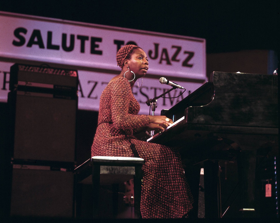 Nina Simone durante una actuación en 1970 Nina Simone durante una actuación en 1970