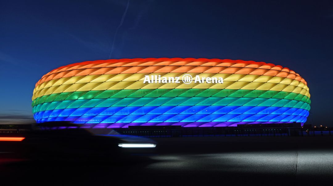 El Allianz Arena, teñido de arcoiris El Allianz Arena, teñido de arcoiris