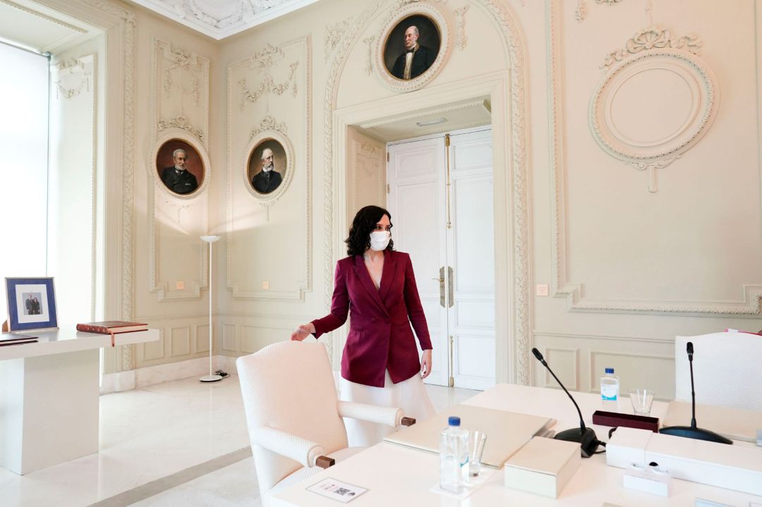 La presidenta de la Comunidad de Madrid, Isabel Díaz Ayuso, preside el primer Consejo de Gobierno de la XII Legislatura en la Real Casa de Correos, este lunes en Madrid. La presidenta de la Comunidad de Madrid, Isabel Díaz Ayuso, preside el primer Consejo de Gobierno de la XII Legislatura en la Real Casa de Correos, este lunes en Madrid.