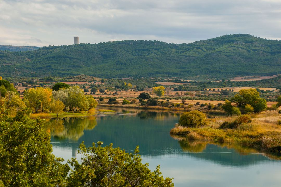 El río Tajo a su paso por la provincia de Guadalajara El río Tajo a su paso por la provincia de Guadalajara