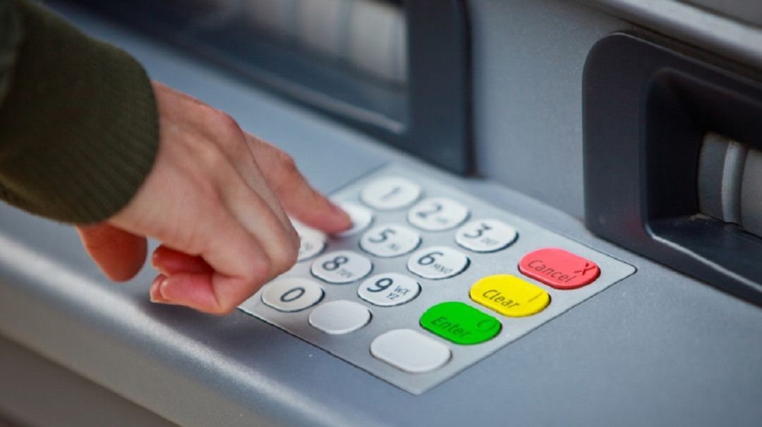 La atención personalizada en la banca pierde cada vez más terreno con la automatización y servicio on line La atención personalizada en la banca pierde cada vez más terreno con la automatización y servicio on line