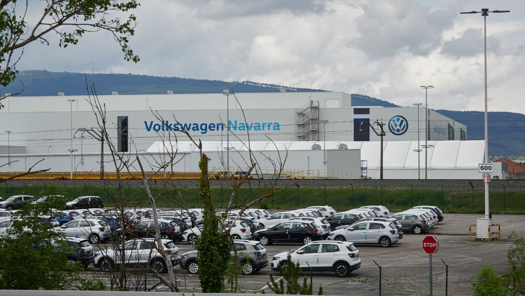 Vista de vehículos producidos en la fábrica de Volkswagen Navara Vista de vehículos producidos en la fábrica de Volkswagen Navara