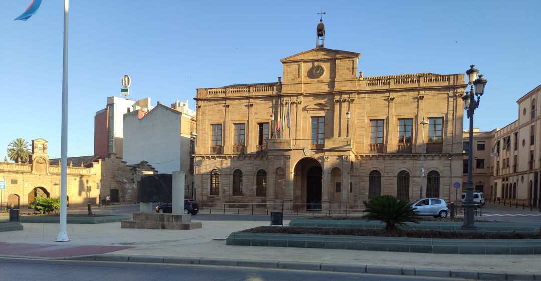 Plaza Ayuntamiento de Linares. Plaza Ayuntamiento de Linares.