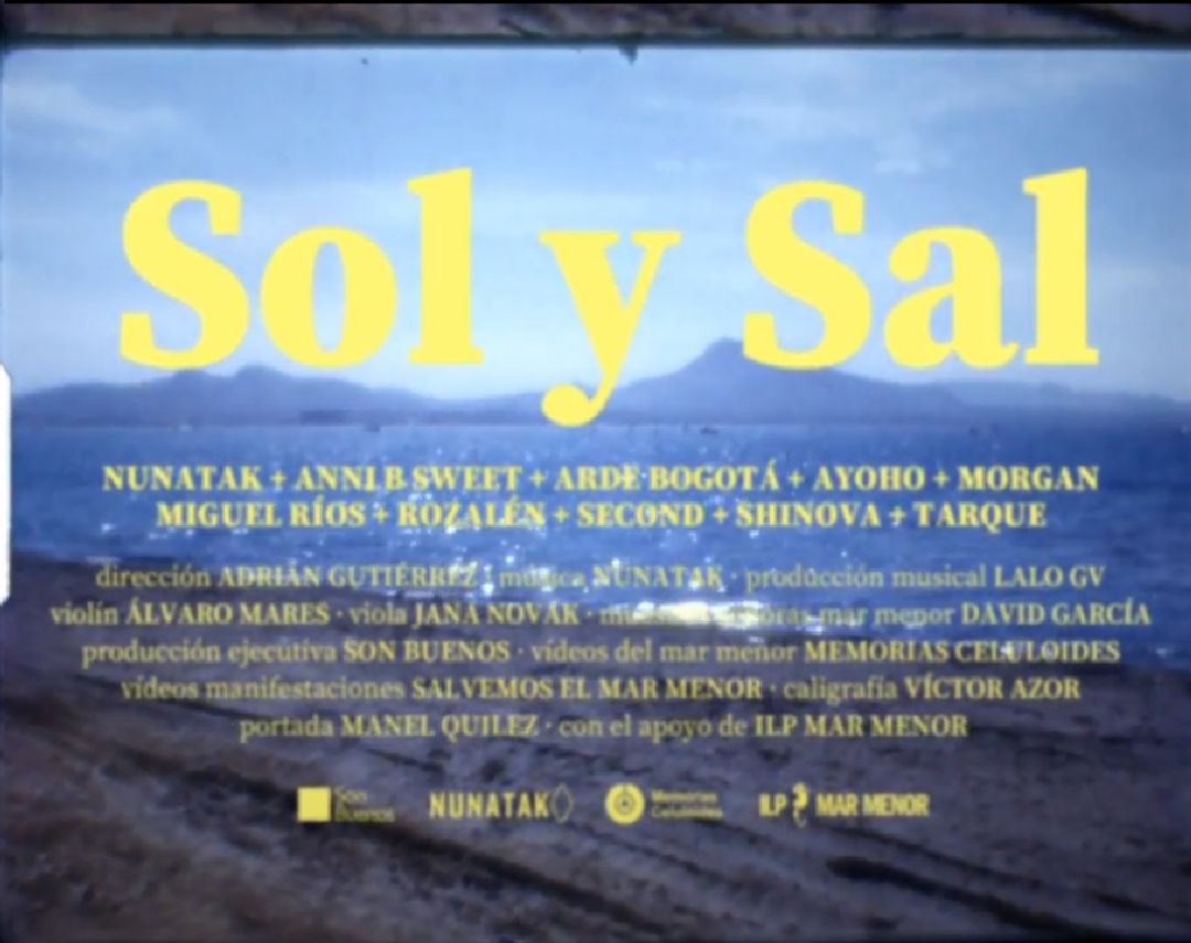 Fotograma promocional del videoclip 'Sol y sal', que verá la luz el próximo jueves Fotograma promocional del videoclip 'Sol y sal', que verá la luz el próximo jueves