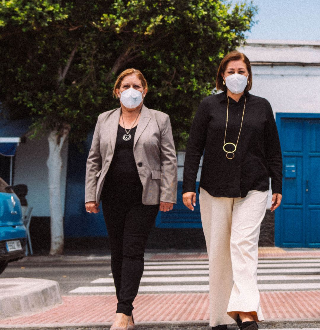 Ángela Hernández y Ástrid Pérez, concejal de Movilidad y alcaldesa de Arrecife respectivamente. Ángela Hernández y Ástrid Pérez, concejal de Movilidad y alcaldesa de Arrecife respectivamente.