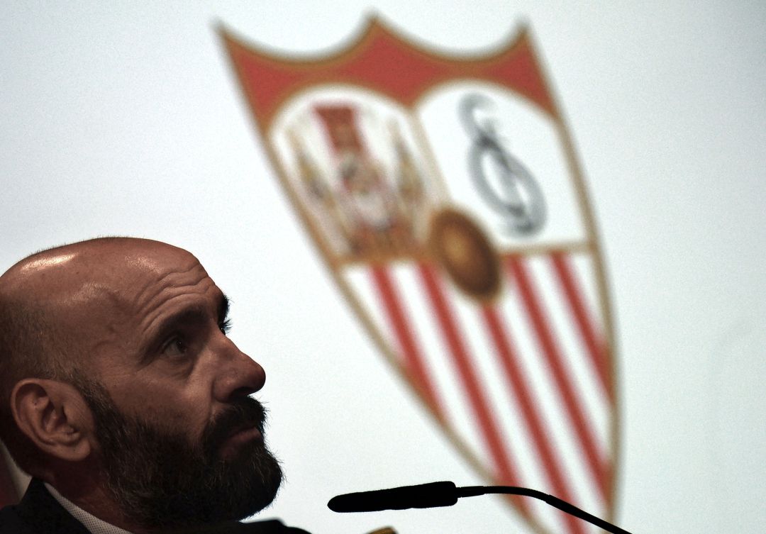 Monchi en la rueda de prensa del Sánchez Pizjuán Monchi en la rueda de prensa del Sánchez Pizjuán