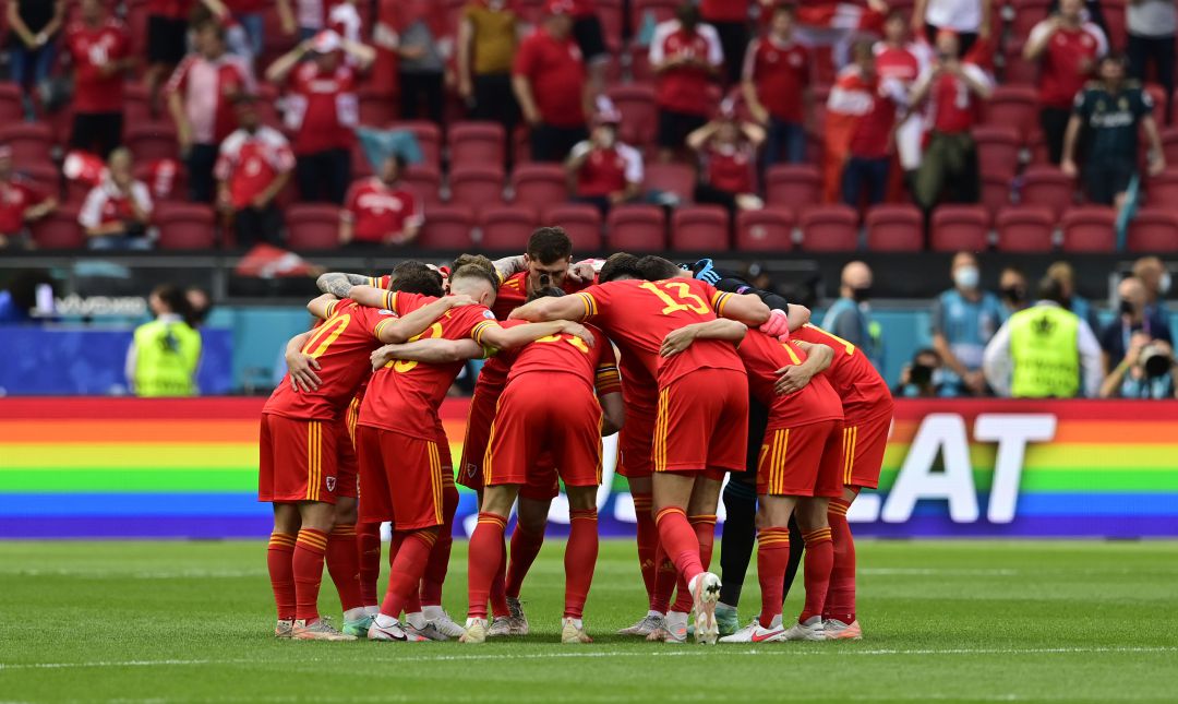 La selección de Gales por delante de los colores LGTBIQ La selección de Gales por delante de los colores LGTBIQ
