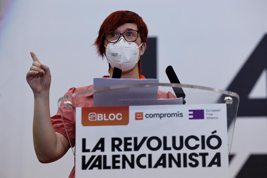 La secretaria general del Bloc seguriá liderando el nuevo Més-Compromís al ganar la votación en el octavo congreso de la formación nacionalista. La secretaria general del Bloc seguriá liderando el nuevo Més-Compromís al ganar la votación en el octavo congreso de la formación nacionalista.