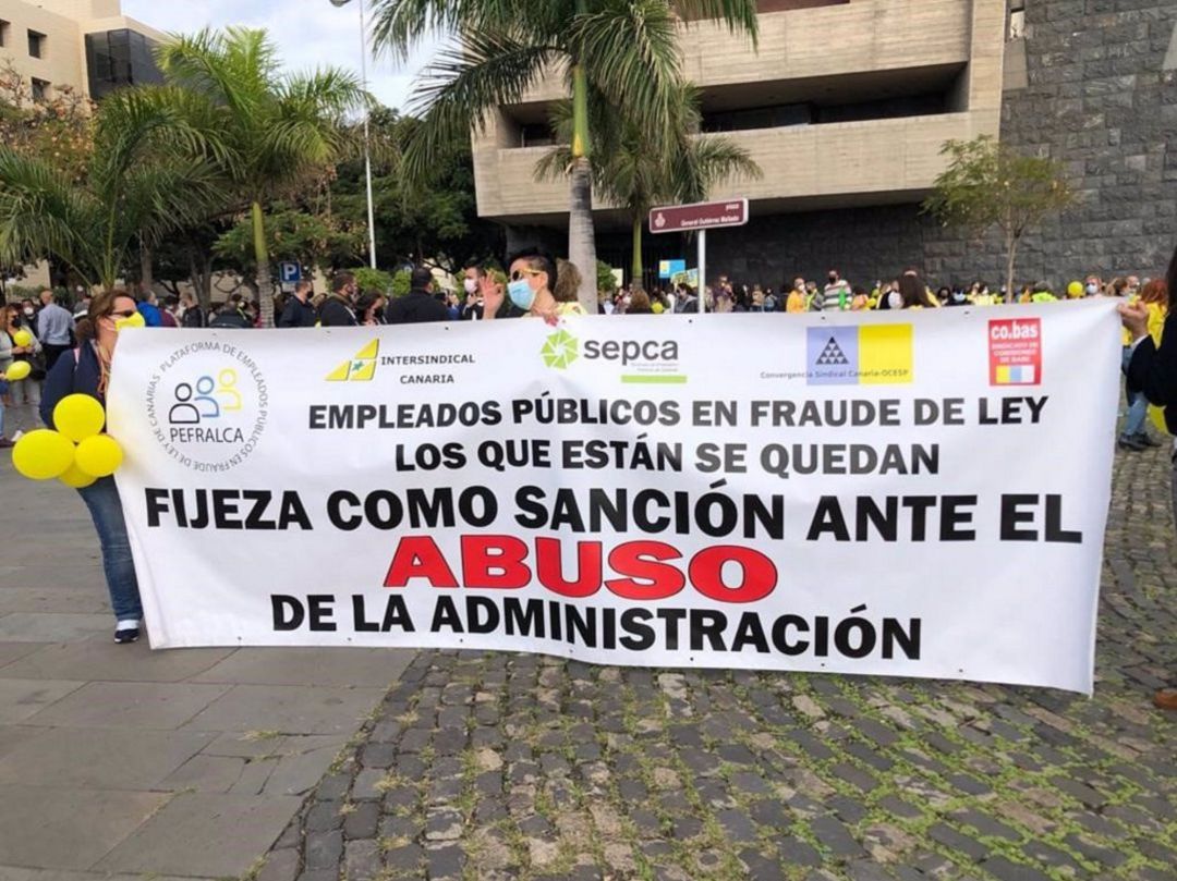 Manifestación de los colectivos en abuso de temporalidad Manifestación de los colectivos en abuso de temporalidad