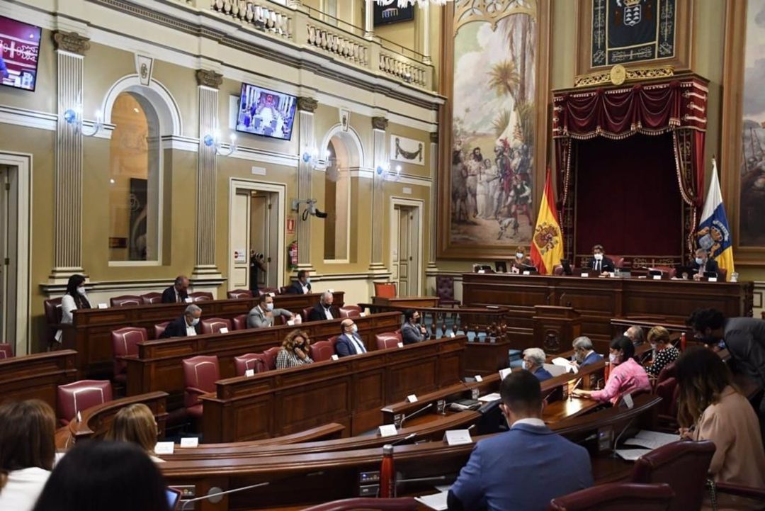 Sesión del pleno del Parlamento. Sesión del pleno del Parlamento.