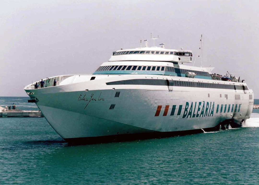 El fast ferry Federico García Lorca. El fast ferry Federico García Lorca.