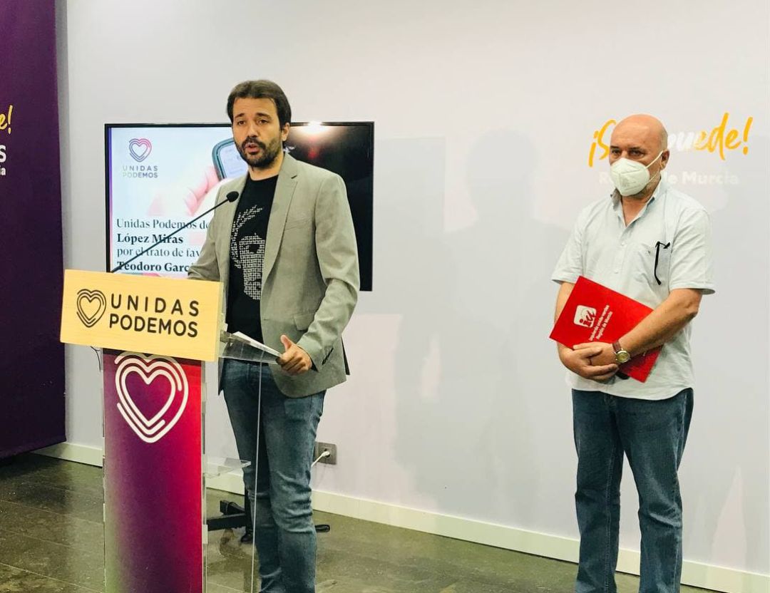 Javier Sánchez Serna junto a José Luís Álvarez Castellanos Javier Sánchez Serna junto a José Luís Álvarez Castellanos