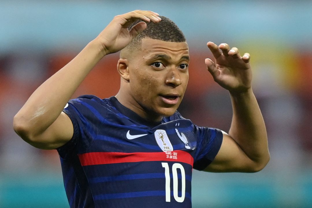 Mbappé, tras fallar el penalti Mbappé, tras fallar el penalti