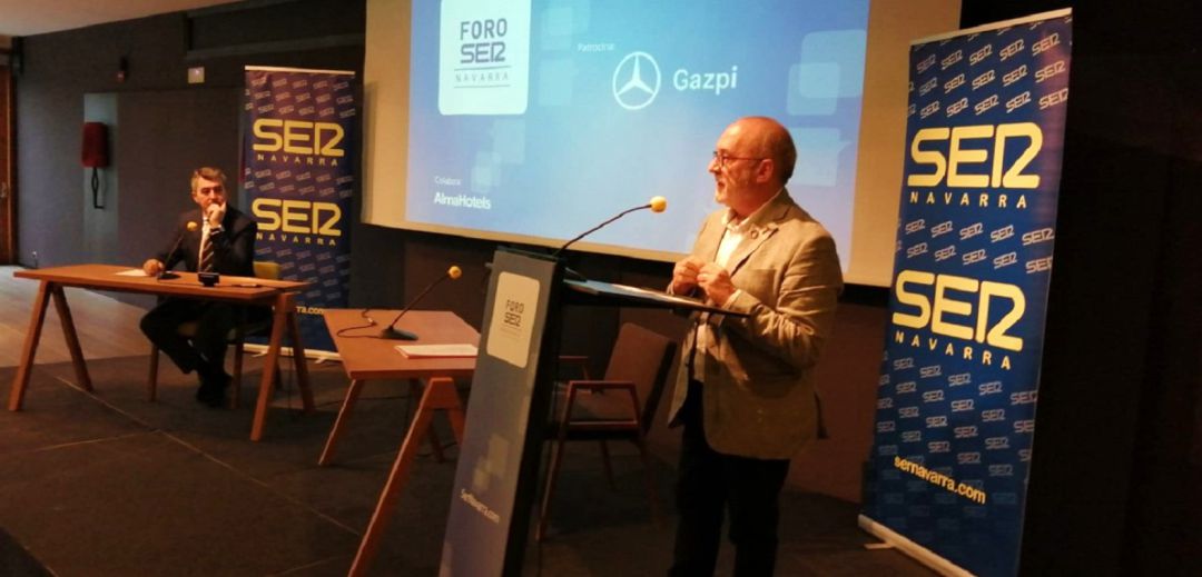 Juan Cruz Cigudosa, en el Foro SER Navarra Juan Cruz Cigudosa, en el Foro SER Navarra