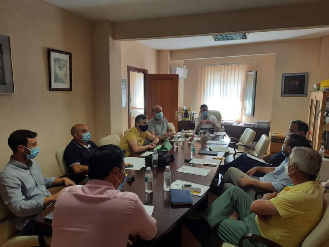 Reunión en Huesa de los 9 alcaldes de la comarca de Cazorla Reunión en Huesa de los 9 alcaldes de la comarca de Cazorla