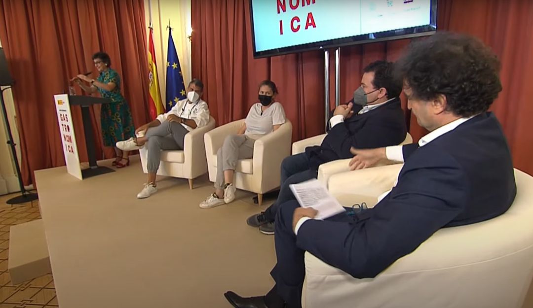 La ministra de Exteriores, Arancha González Laya, durante la presentación de la Guía de Diplomacia Gastronómica. La ministra de Exteriores, Arancha González Laya, durante la presentación de la Guía de Diplomacia Gastronómica.