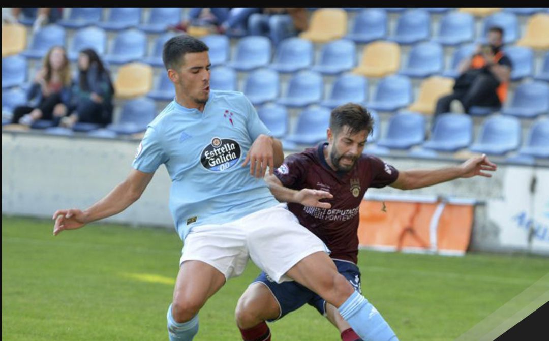 Mangana, durante un partido con el Celta B Mangana, durante un partido con el Celta B