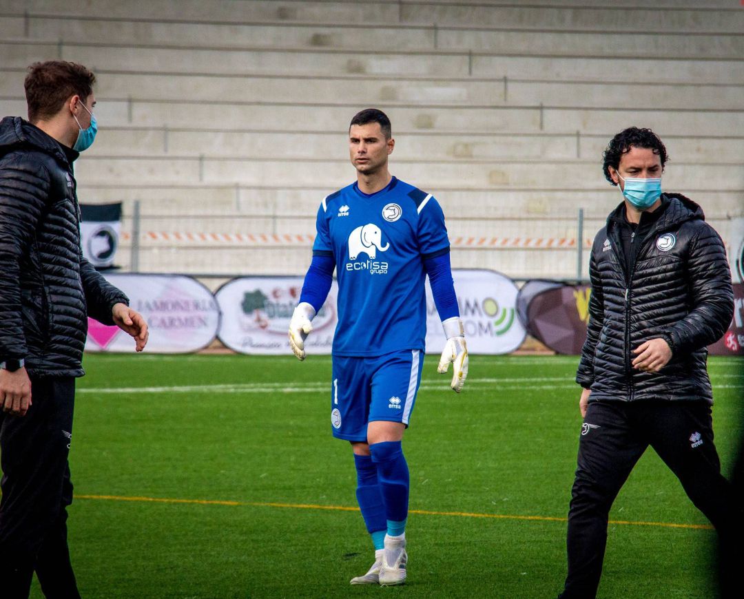 Miguel Serna en un encuentro la pasada temporada Miguel Serna en un encuentro la pasada temporada