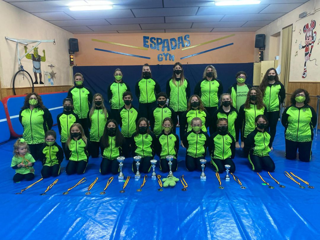 El Gimnasio Espadas de Elda vuelve a cosechar triunfos El Gimnasio Espadas de Elda vuelve a cosechar triunfos