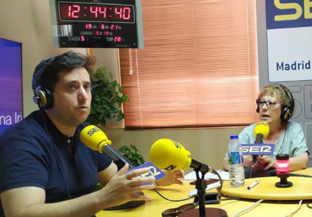 Los periodistas Gustavo Muñana y Elisa Blanco Los periodistas Gustavo Muñana y Elisa Blanco