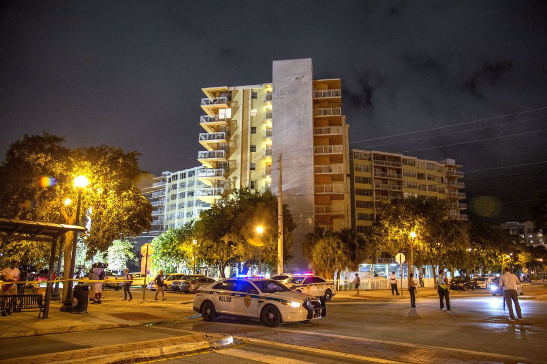 La ciudad de North Miami Beach ha considerado inseguro el condominio Crestview Towers después de una inspección del edificio La ciudad de North Miami Beach ha considerado inseguro el condominio Crestview Towers después de una inspección del edificio