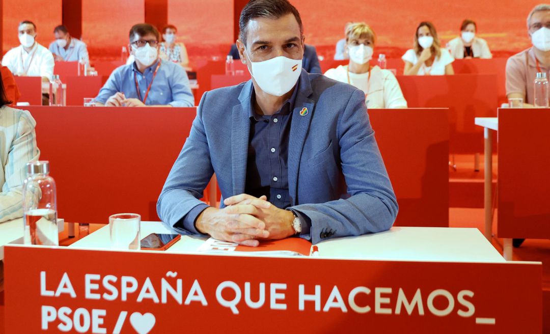 El secretario general del PSOE y presidente del Gobierno, Pedro Sánchez, durante la reunión del Comité Federal del partido que se celebra este sábado en Madrid. El secretario general del PSOE y presidente del Gobierno, Pedro Sánchez, durante la reunión del Comité Federal del partido que se celebra este sábado en Madrid.