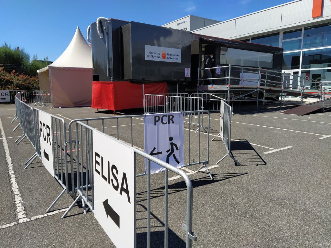 Espacio de Forem en Mutilva, donde el Gobierno de Navarra realiza pruebas de PCR y Elisa, y adminsitra vacunas frente al Covid-19. Espacio de Forem en Mutilva, donde el Gobierno de Navarra realiza pruebas de PCR y Elisa, y adminsitra vacunas frente al Covid-19.