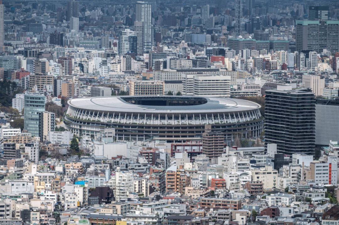 El estadio olímpico de Tokio. El estadio olímpico de Tokio.