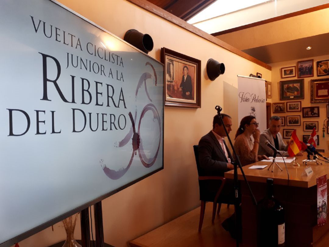 Imagen de la presentación de la última edición de la ronda ribereña. Imagen de la presentación de la última edición de la ronda ribereña.