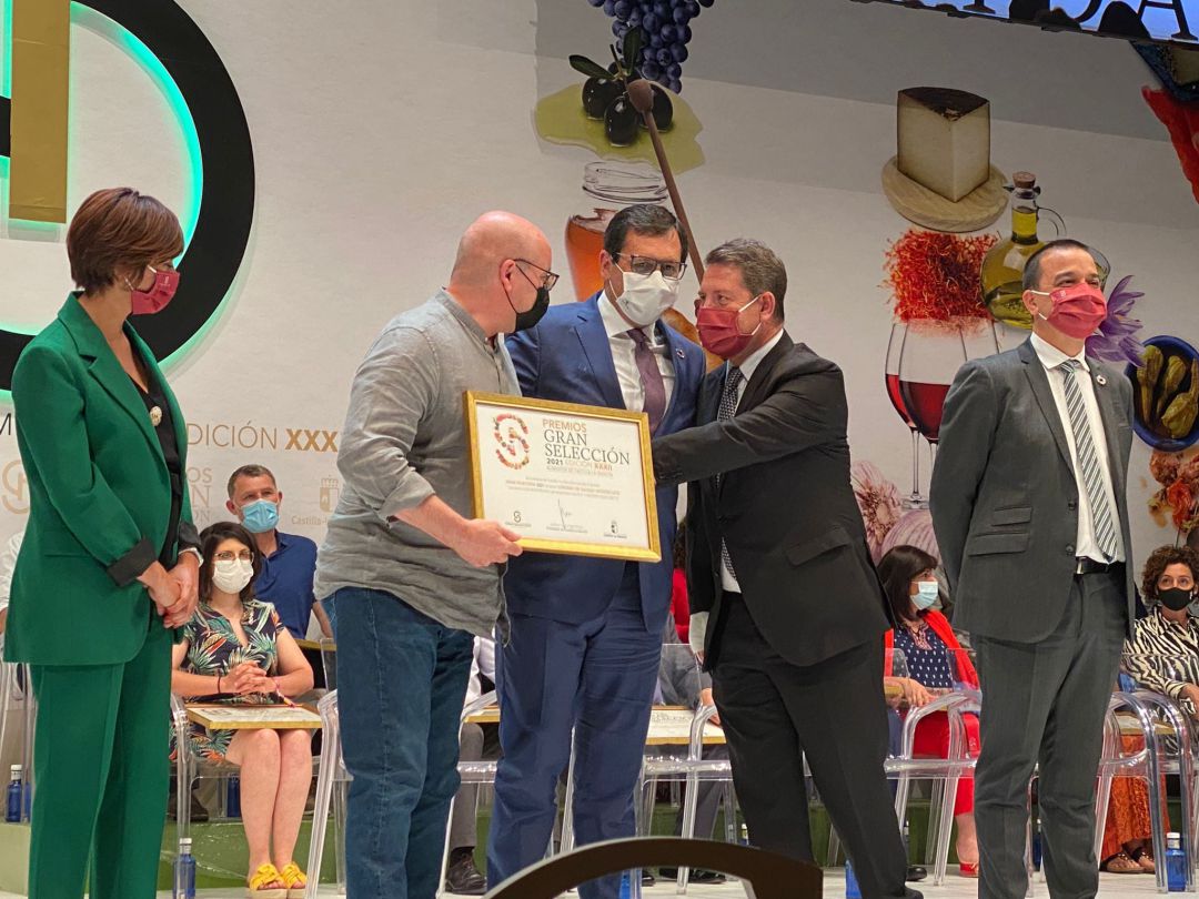 Recogida del premio Recogida del premio