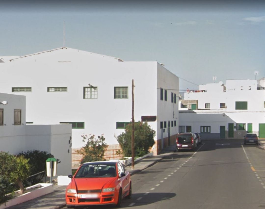Calle Padre Claret de Altavista, en Arrecife, en la que se produjo el atropello. Calle Padre Claret de Altavista, en Arrecife, en la que se produjo el atropello.