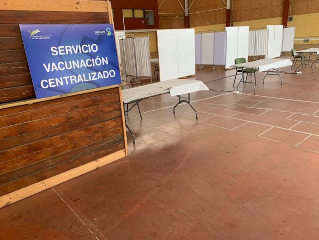 Vacunación en el Pabellón Ferial Vacunación en el Pabellón Ferial